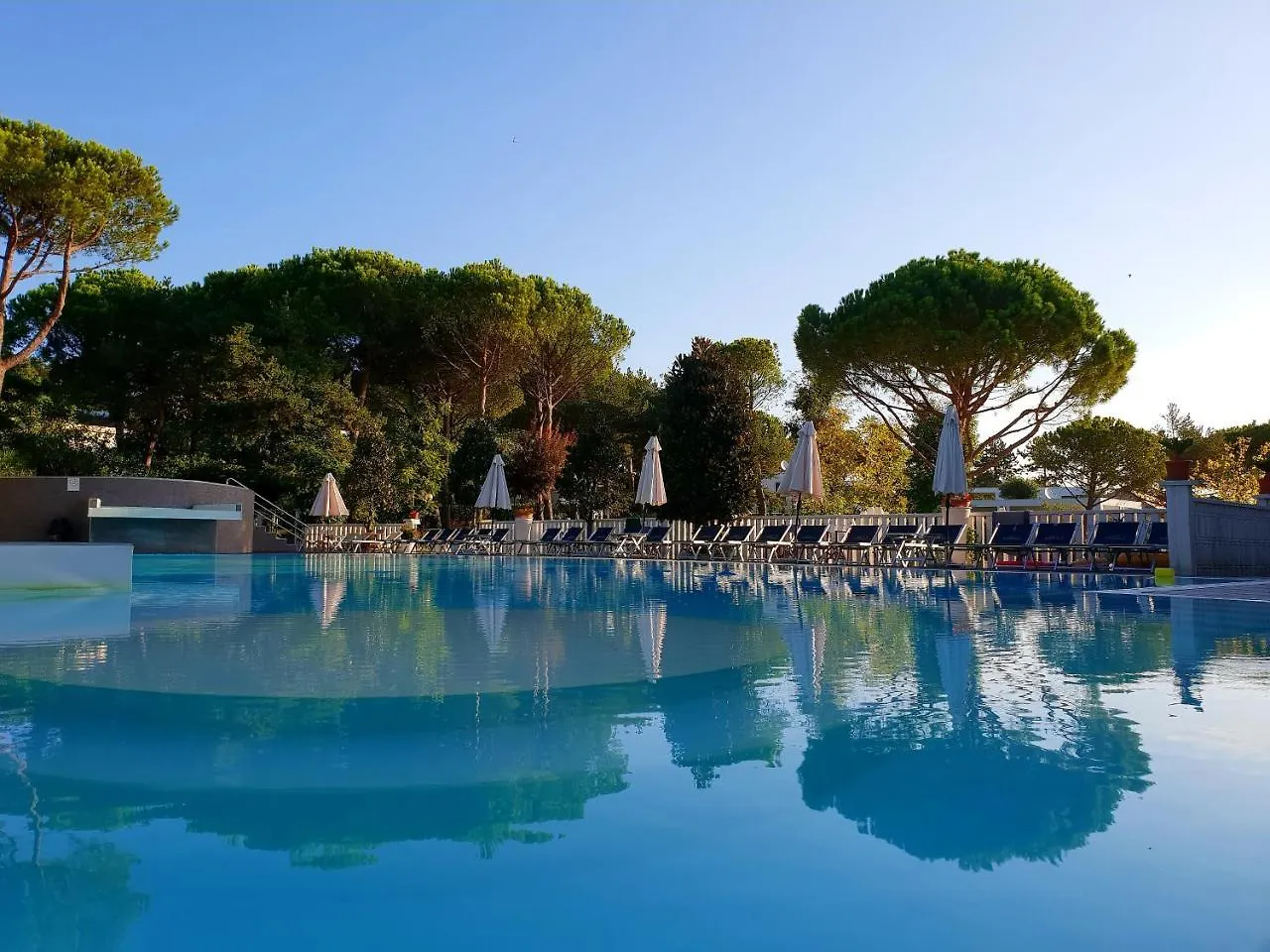 ** Hotel Villaggio La Pescaccia San Clemente  Italie