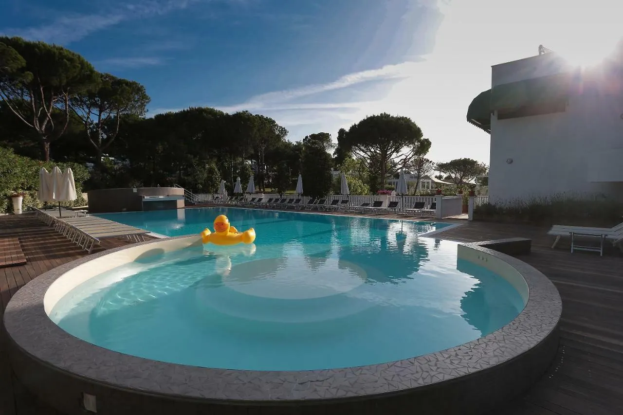 Hotel Villaggio La Pescaccia San Clemente