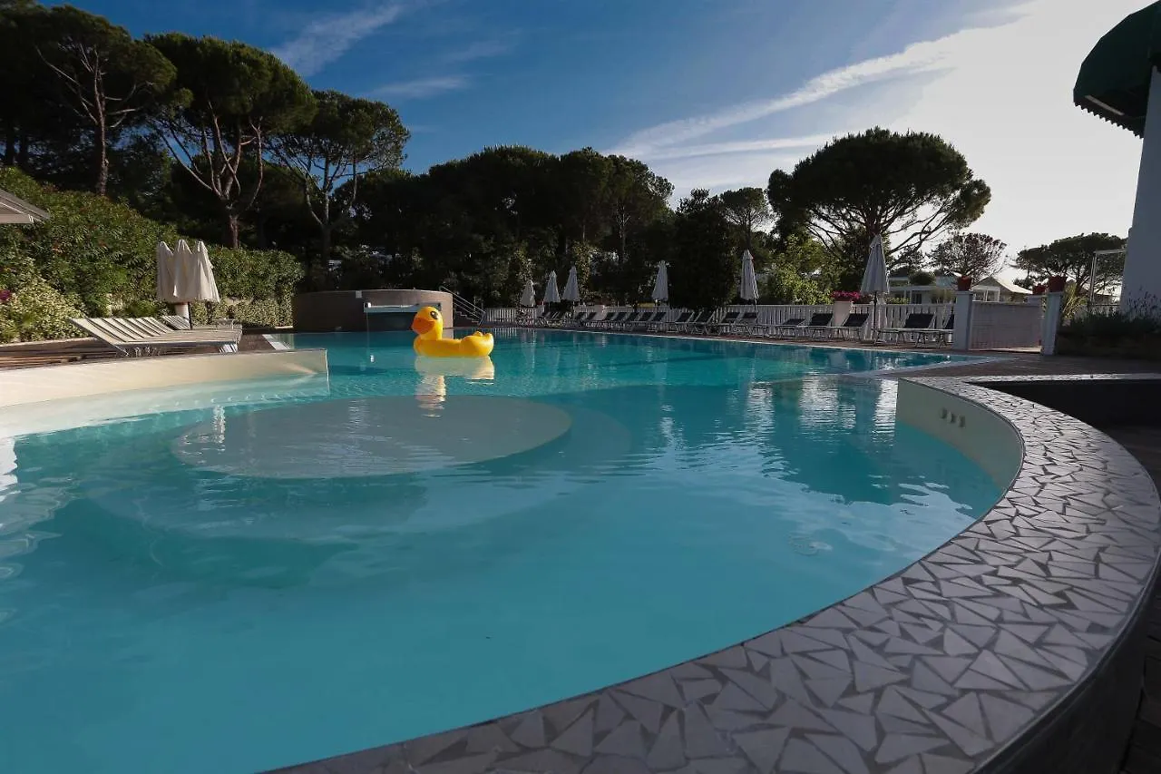** Hotel Villaggio La Pescaccia San Clemente  Italie